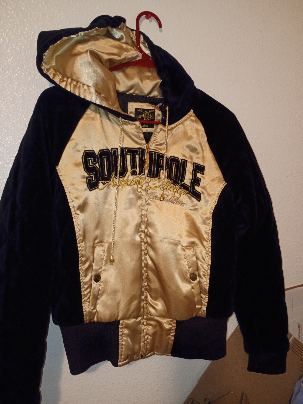 Vintage South Pole Velvet/Satin Hoodie Jacket in Gold and Black